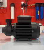 پمپ آب خانگی برند نوید موتور مدل PM45 / 0/5 HP محیطی