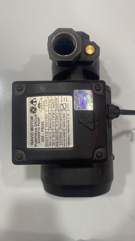 پمپ آب خانگی برند نوید موتور مدل PM45 / 0/5 HP محیطی