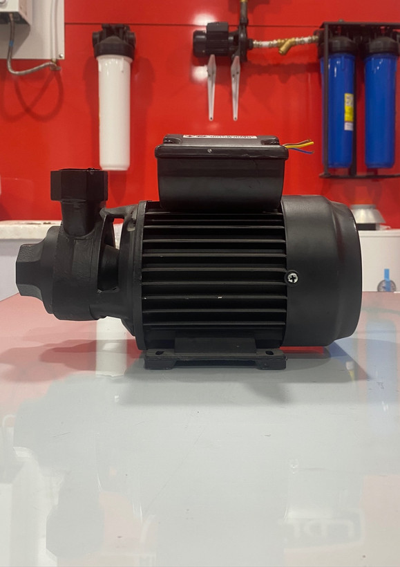 پمپ آب خانگی برند نوید موتور مدل PM80 /1 HP محیطی