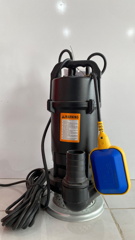 پمپ کفکش آرکا فلوژن فلوتردار مدل ARKA FLOW GEN QDX8-18-0.75F