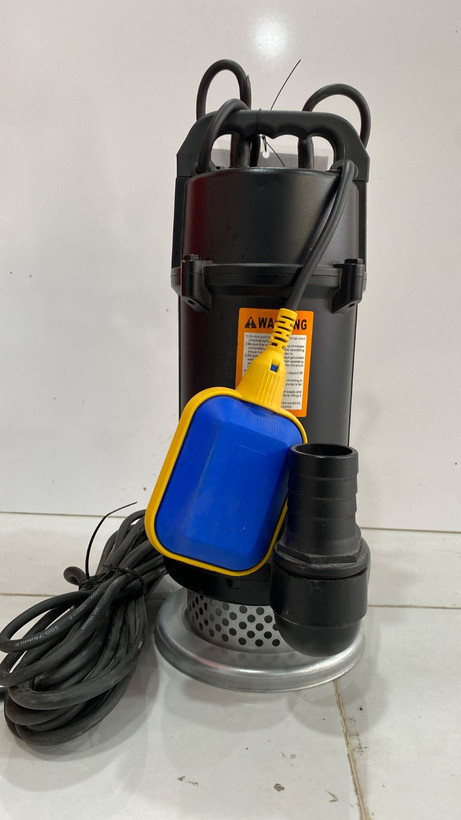 پمپ کفکش آرکا فلوژن فلوتردار مدل ARKA FLOW GEN QDX10-16-0.75 F